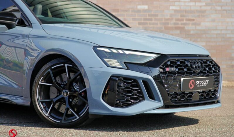
								Audi RS3 2024 full									