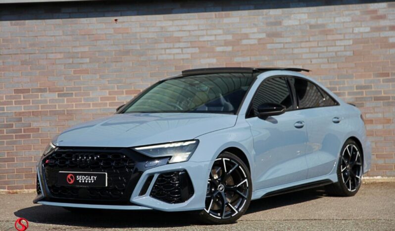 
								Audi RS3 2024 full									